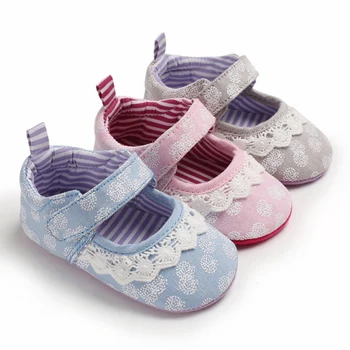 

Newborn Toddler Princess Baby Crib Shoes Embroidery Lace Baby Soft Sole Anti-Slip Prewalker For Baby Girls First Walkers