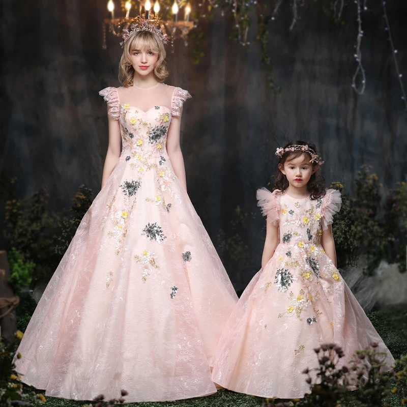 

Mother Daughter Wedding Dresses Girls Evening Flower Dress Family Matching Outfits Beach Robe Rouge Luxury Custom Top Quality