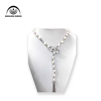 

MADALENA SARARA AAA 8-9mm Freshwater Pearl Strand Necklace White Color Pearl Bead Pendant Flower Clasp Necklace