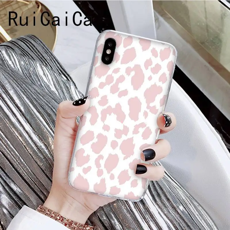 Leopard newly popular pink art aesthetic pattern
