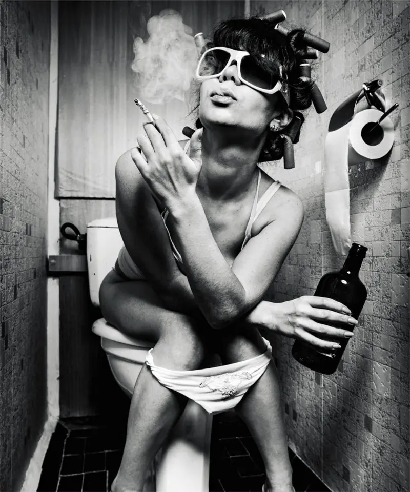 Modern Black White Sexy Charming Woman Beauty Canvas Painting Toilet Pub Bar Home Decoration Art Poster Wall Pictures