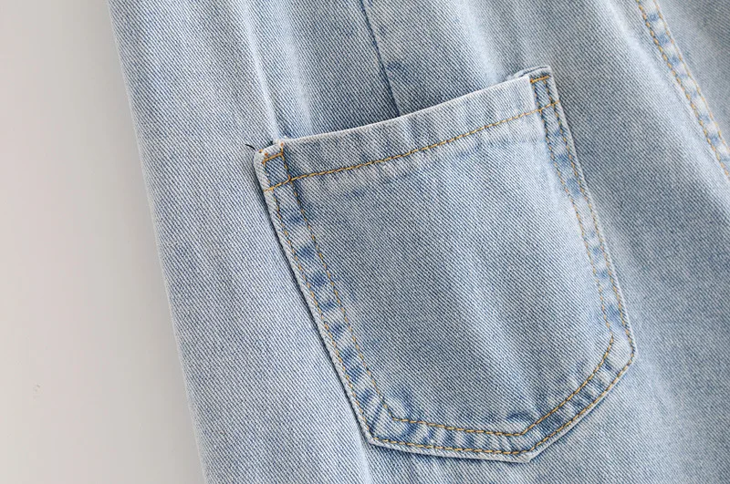 10868964274_1832055227