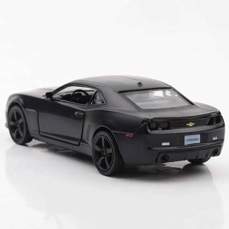 Модель автомобиля Chevrolet Camaro матовая черная 1:36|Наземный транспорт| |