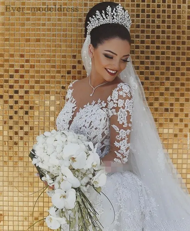 conew_vestido-de-noiva-sexy-long-sleeves-lace-wedding-dress-2018-new-see-through-back-lace-mermaid