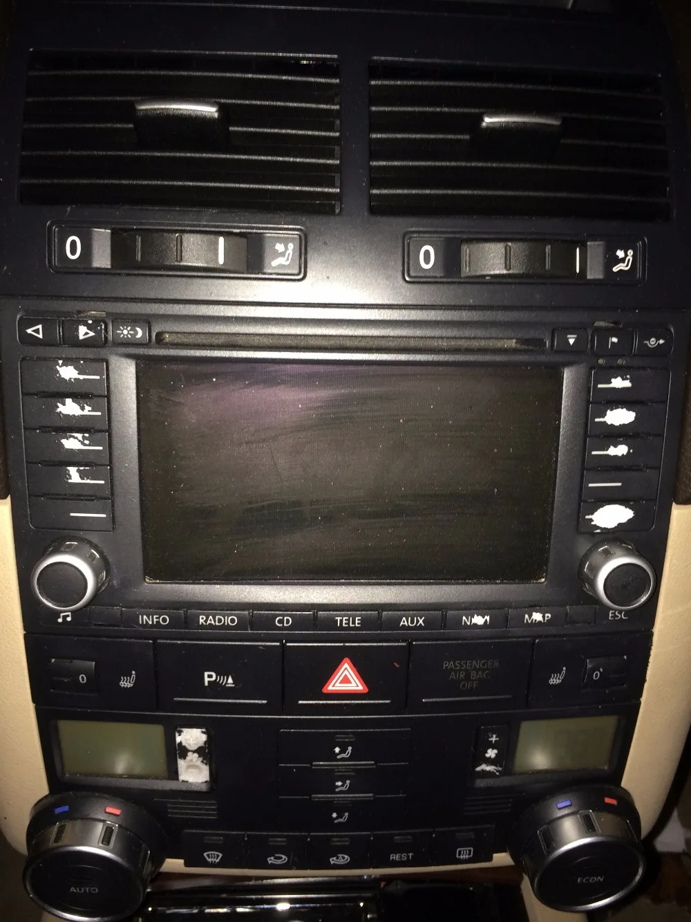 Cheap 8.8" Android Car Stereo Audio Head Unit Autoradio Headunit for VW Volkswagen Touareg T5 Multivan Transporter 1 Cheap 8.8" Android Car Stereo Audio Head Unit Autoradio Headunit for VW Volkswagen Touareg T5 Multivan Transporter 1