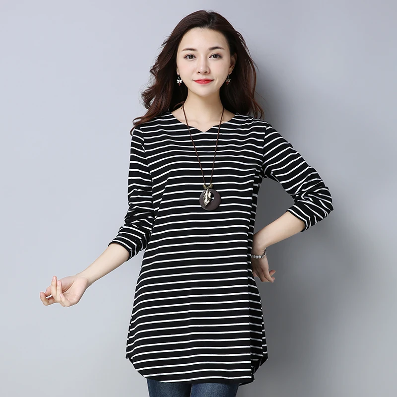 

#2528 Spring Autumn Black And White Striped T Shirt Women V Neck Plus Size 4XL Long Sleeve Long T-shirt Ladies Casual Plus Size
