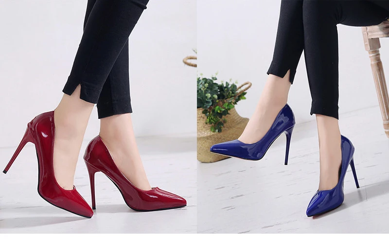 VTOTA/большой размер 44, пикантные туфли-лодочки на высоком каблуке с острым носком неглубокие Свадебные вечерние женские туфли на тонком каблуке без застежки красный цвет, chaussures femme