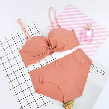 

Sexy Lingerie Bra Set Wire Free Push Up Underwear Breathable Bra Comfortable Lingerie Set for Women