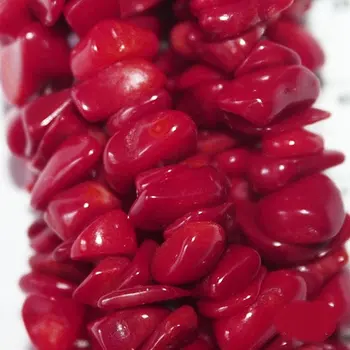 

Red Coral - Freeform Chips approx. 9 mm - long Strand 36"