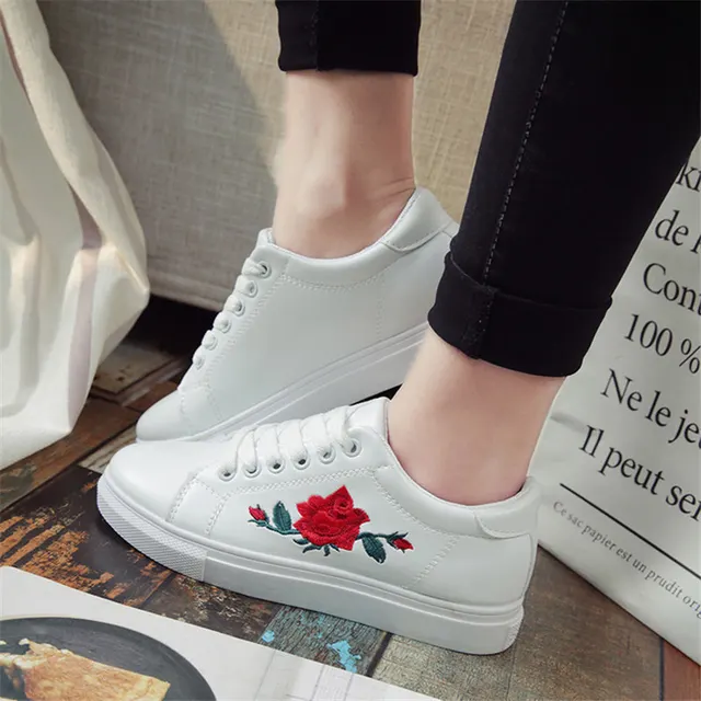US $9.00 2019 Printed Woman Casual Shoes Women Canvas Shoes Fashion Lace-up Flats Women Sneakers Flowers zap