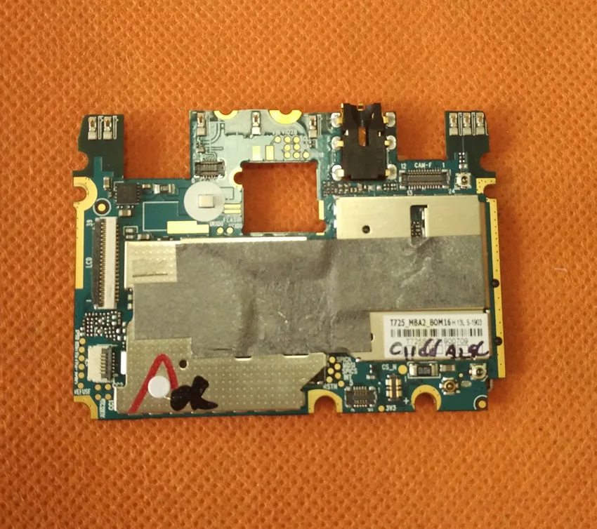  Used Original mainboard 2G RAM+16G ROM Motherboard for Doogee Y6 MTK6750 Octa Core 5.5'' HD Free sh