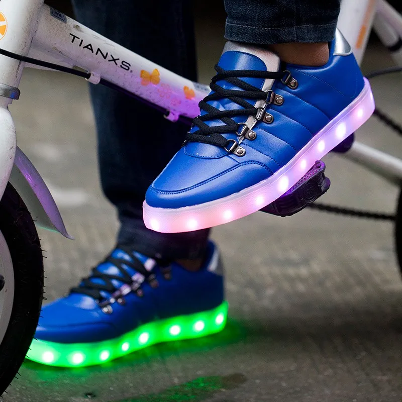 

Men Led Shoes Blue Red Color Light Up Casual Luminous Shoes Lace Up Rubber Flat Heel Basket Tenis For Male Hommes Chaussures