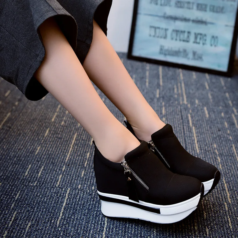 

2019 Platform Shoes Wedges Women Boots Woman Creepers Slip On Ankle Boots Fashion Flats Casual Women Shoes