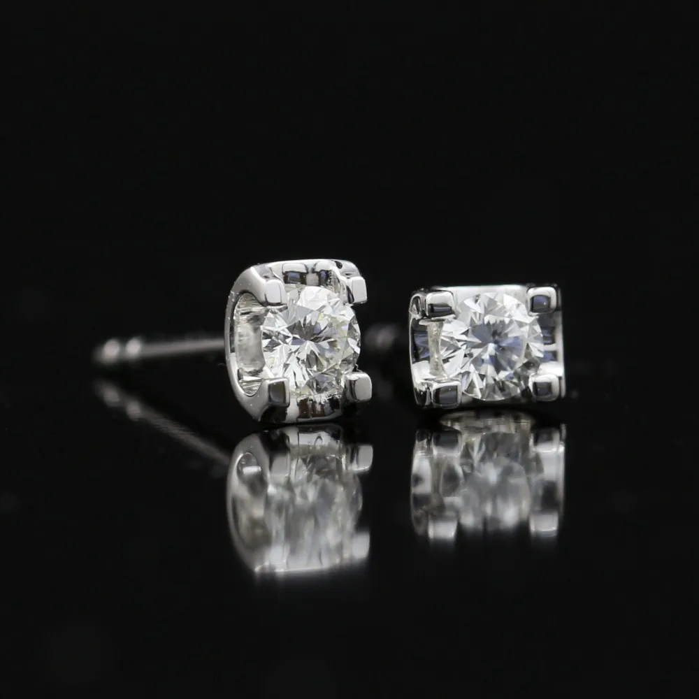 

LASAMERO 0.196CT Round Cut Natural Diamond Cluster Earrings 18K Gold Diamond Halo Stud Earrings Fine Jewelry Earring Studs