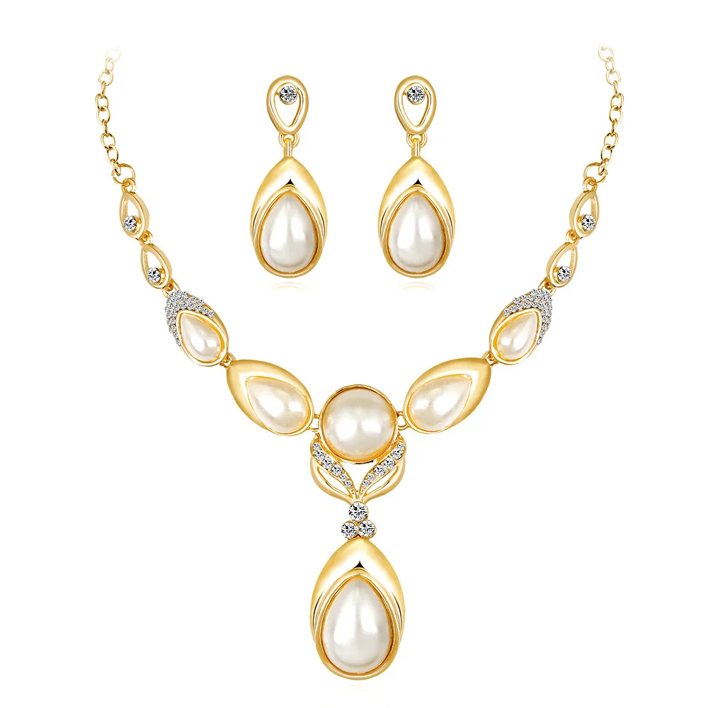 

Trendy Water Drop Earrings Necklace Set Imitation Pearl Necklace Set for Women Luxury Bridal Wedding Jewelry Sets