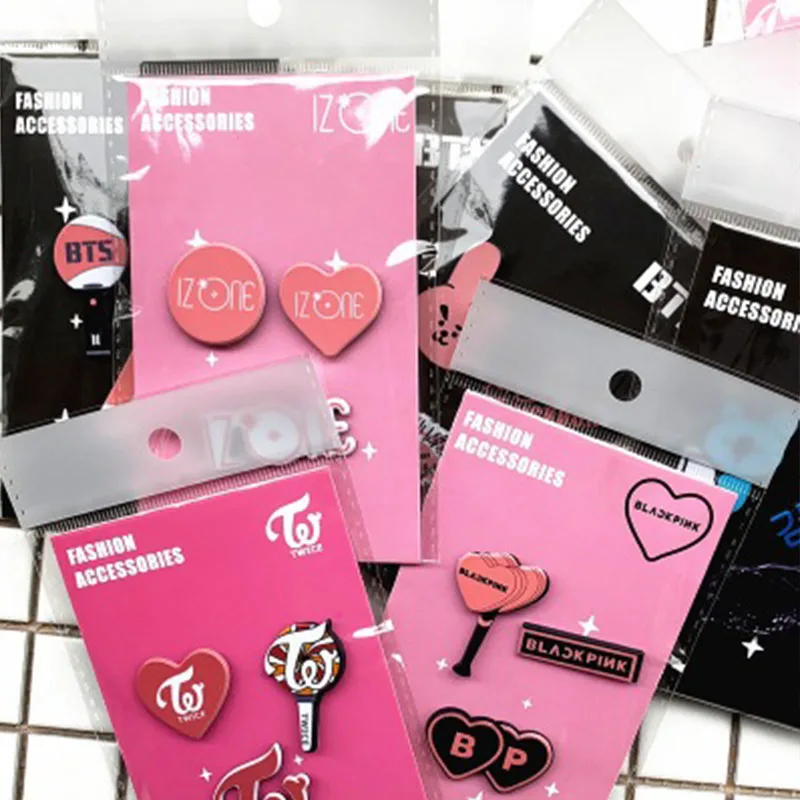 

Bangtan Boys BlackPink GOT7 Twice Acrylic Brooches Travel Collection Custom Fans Gift J-HOPE JIMIN LX122