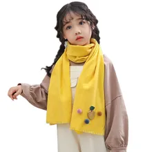 Осенний хлопковый длинный шарф с воротником для мальчиков и девочек, теплый мягкий шарф с помпоном в виде клубники, милый шарф с воротником для маленьких детей