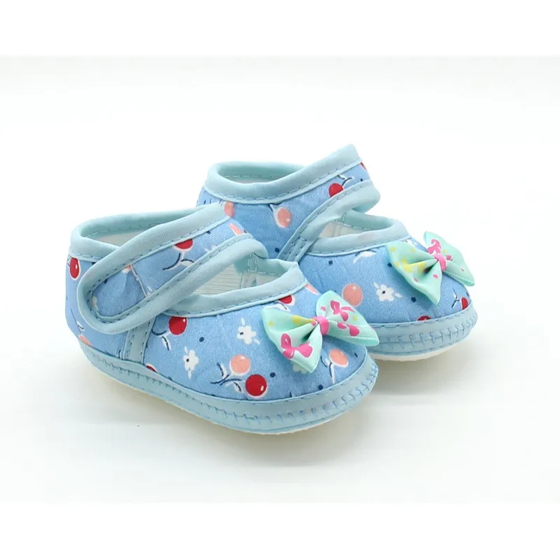 

2017 Summer Baby Girl Cloth Soft Sole Booties First Walkers Round Dot Prewalker Mary Jane Shoes With Bowknot Shoes
