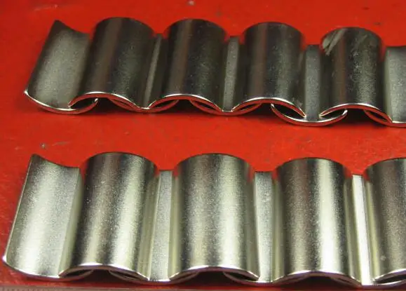 

12pcs NdFeB Arc Segment L28xW18.2xT1.8 mm N30SH Dia20.8 mm Servo Moto magnet for generators wind turbine Neodymium Rotor Magnet