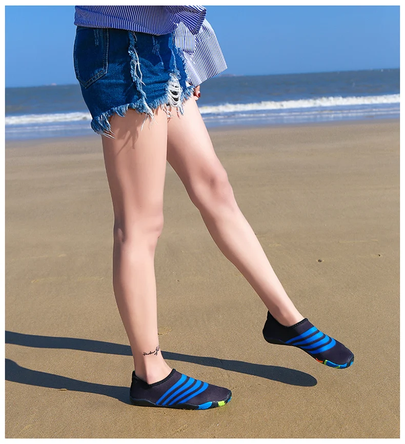 Clorts Summer Beach Shoes Water Shoes Men Mesh Lightweight Aqua Shoes (36)