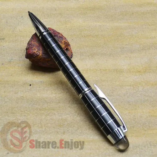Шариковая ручка BAOER 79 черный и серебристый с белым клетчатым квадратом