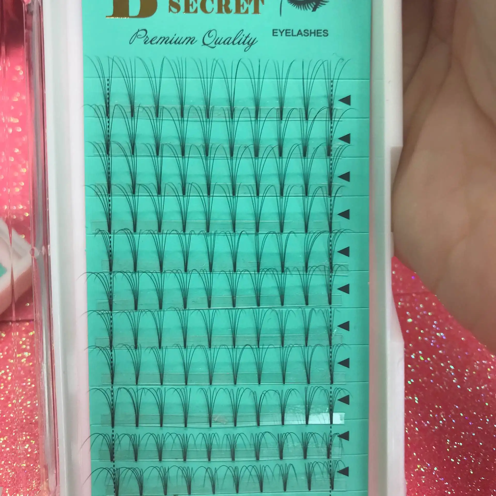 

12 Rows/Tray Premade Fans Eyelashes Extensions 5D Russia Volume Individual Luxury Eyelashes Customized Logo Free Shipping