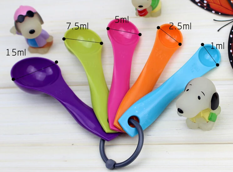 

Free Shipping 5PCS/Set Of Measuring Spoons Of Coffee Powder Measuring Spoon Color Measurement Tools Kitchen Baking GadgetsA826