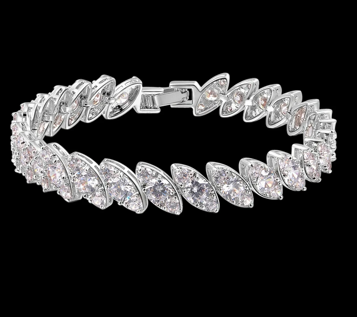 

Clear white Luxurious AAA Zircon Elements Austrian Crystal Bracelet white gold-color Fashion Jewelry Made with Wholesale