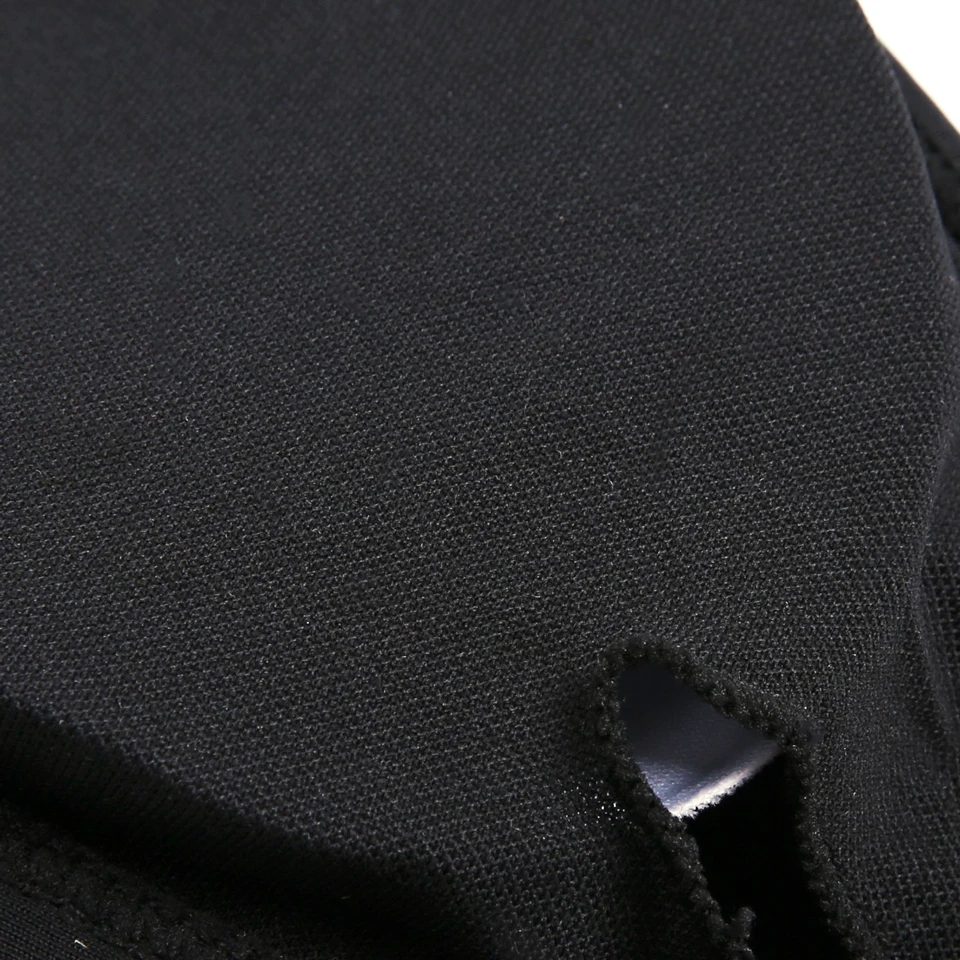 BLACK (3)