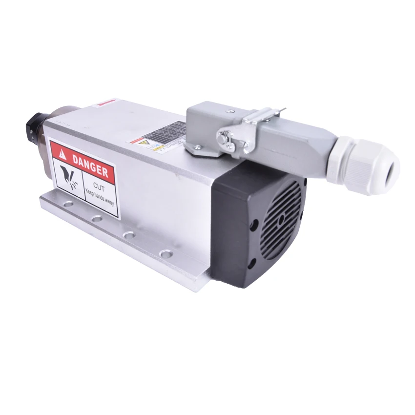 Квадратный 2.2kw шпиндель с воздушным охлаждением ER20 схода off 0 01 мм 220V мотор