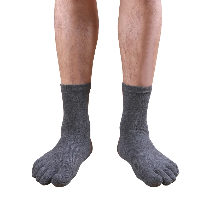 

Autumn winter men's tube cotton Toe socks male casual business solid color breathable toe socks youth five-color deodorant socks