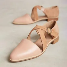 PU cuero mujeres bombas vintage tacones bajos puntiagudos señoras zapatos sexy Cruz strappy vintage sandalias romanas talla grande