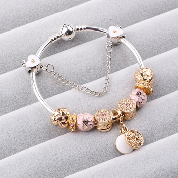

Couqcy 2020 Cute Charm Bracelet With Flower Pendant Charm Gold Murano Glass Beads Friendship Fit Women Bracelet DIY Jewelry
