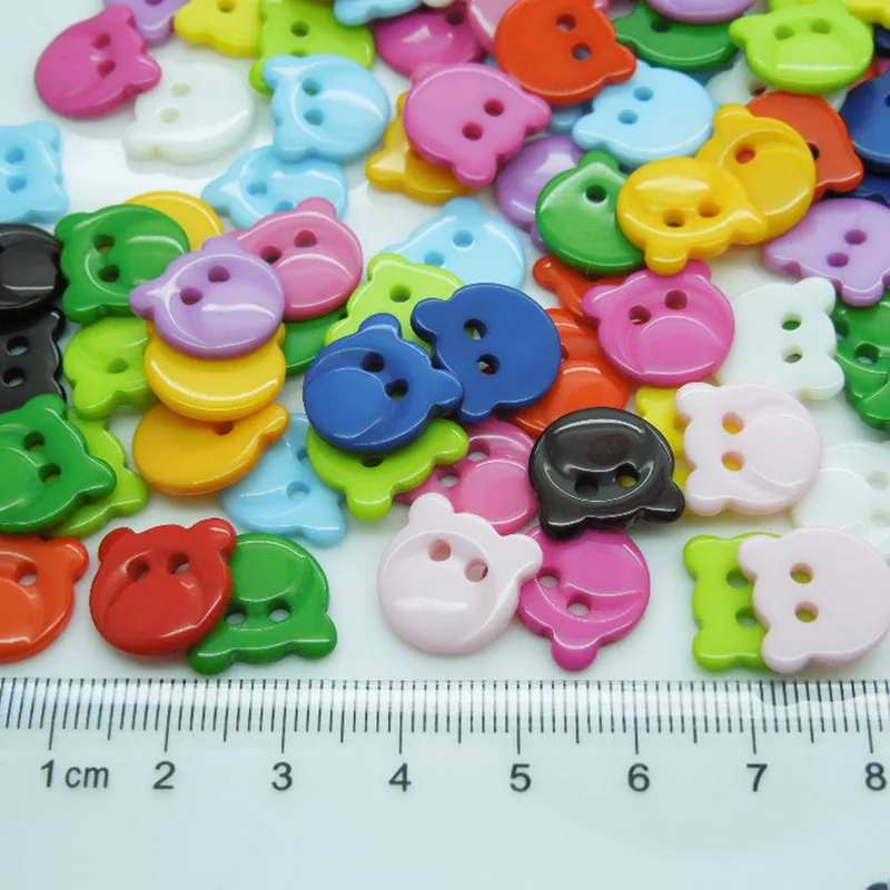 

100pcs Random Mixed Candy Colours Bear Head Shape Resin Buttons Fit Sewing and Scrapbooing Craft 13x13mm