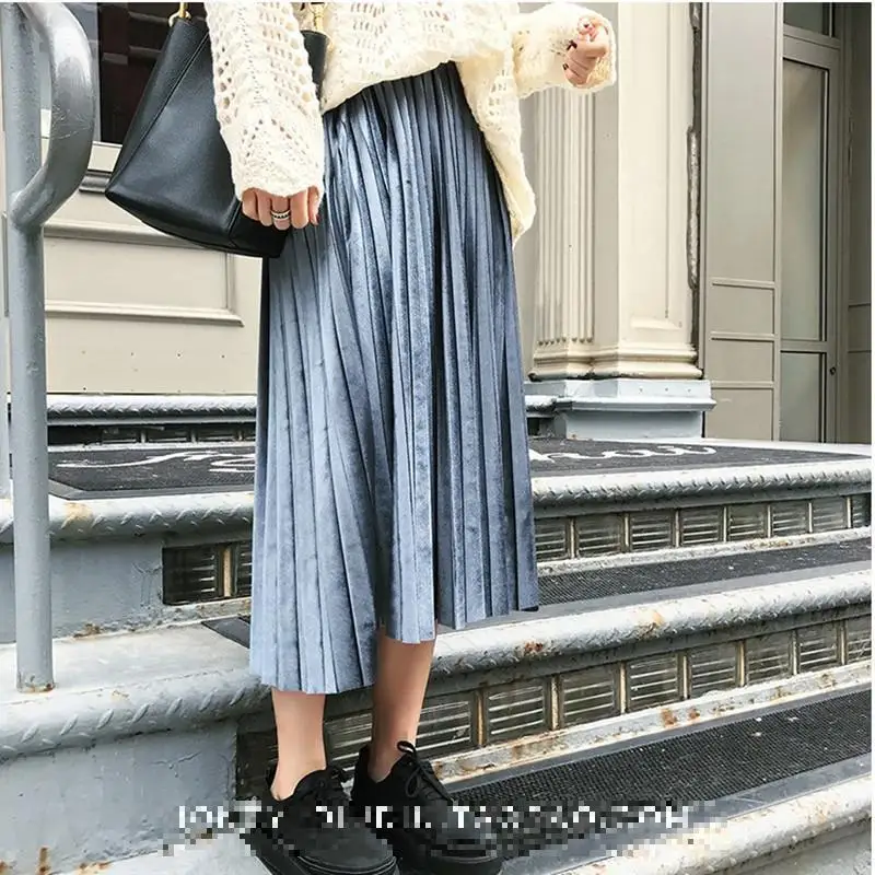 

2019 New Spring And High Waisted Skinny Female Velvet Skirt Pleated Skirts Pleated Skirt Free Shipping