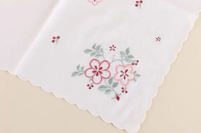 Дамы Вышивка печатных носовой платок с цветочным узором удивительный подарок для мальчиков девочек чистый хлопок носовые платки Экологически чистая коробочка упаковка