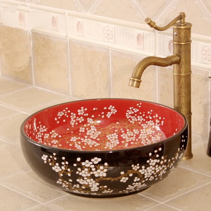 Various beautiful porcelain decoration ceramic bathroom washbasin toilet