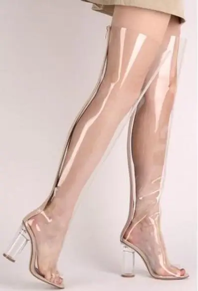 Новинка года; женские ботфорты выше колена из прозрачного ПВХ; пикантные женские сапоги с острым носком и прозрачным массивным каблуком; высокие сапоги-гладиаторы - Цвет: as picture