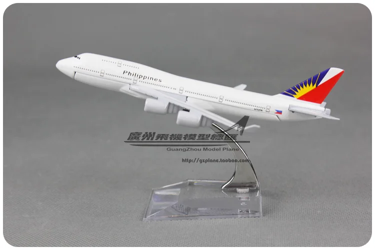 16cm 1400 Philippine Airlines Plane Model Boeing B747 400 Alloy