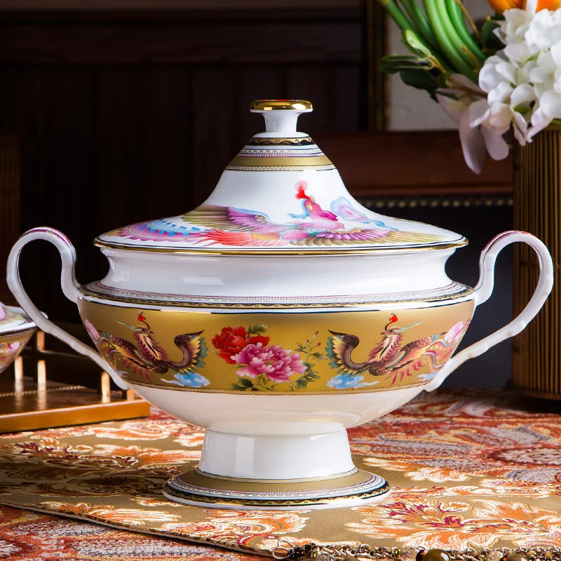 Рисунок 3 - Фарфоровая эмаль Цзиндэчжэнь столовые