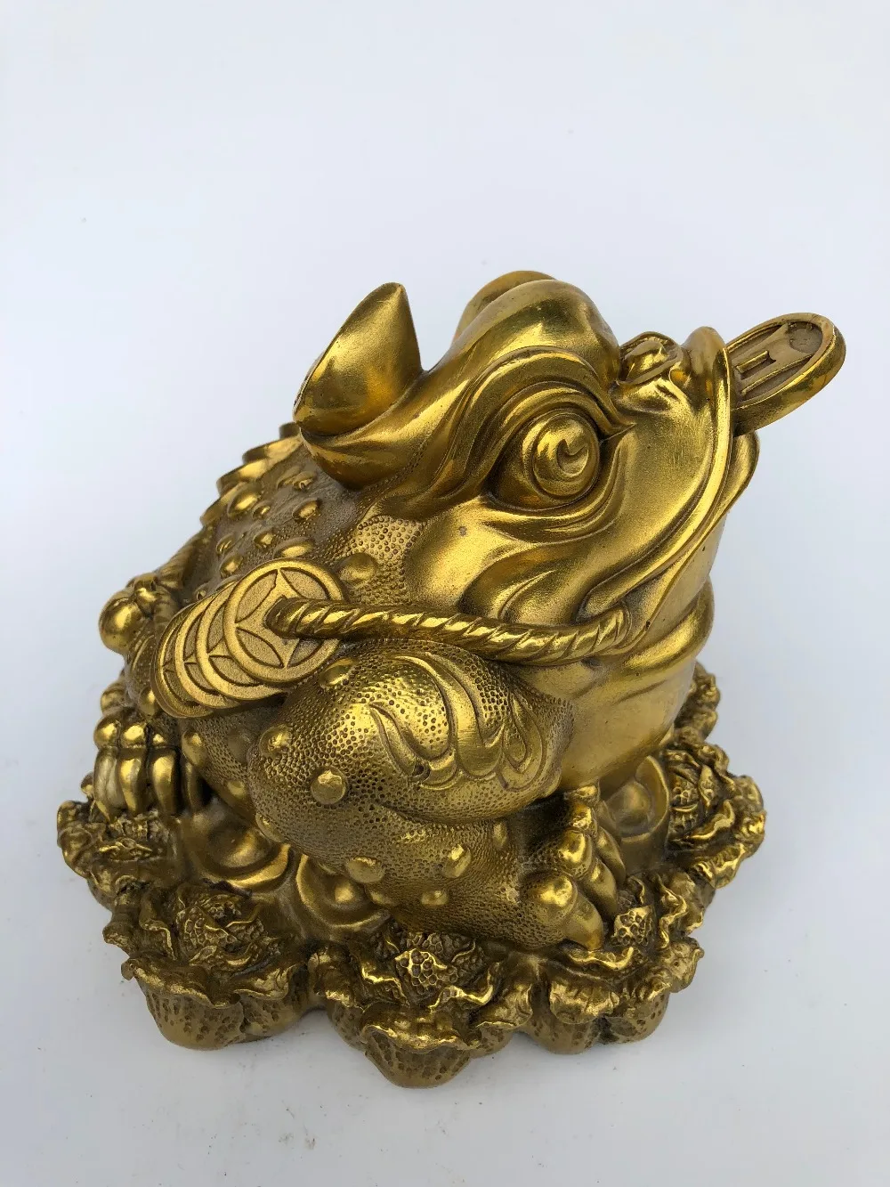 

Pure copper large gold statue home accessories