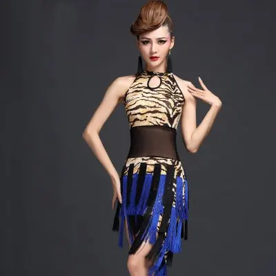 suit for ladies party wear
