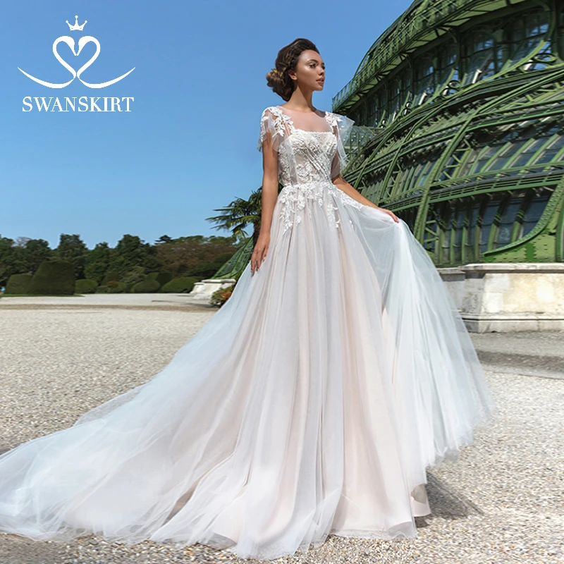 Swanskirt кружевное свадебное платье трапециевидной формы с аппликацией и рукавами