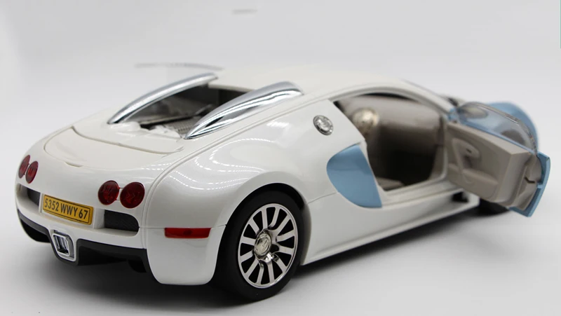 Высокое качество ультра Bugatti модель автомобиля Bluetooth колонки модель автомобиля fm-радио USB TF карта музыкальный плеер детские подарки игрушки Soundbox