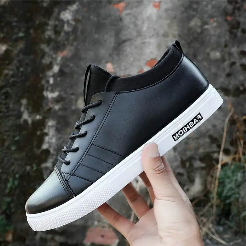 2019 New Men leather casual shoes 