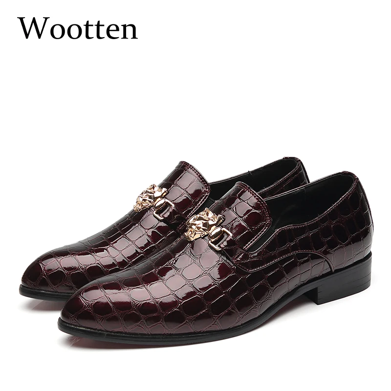 Koop Plus size mannen kleding schoenen volwassen krokodil wees teen sociale designer elegant wedding office classic formele schoenen mannen #802
