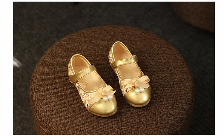 Girls shoes 6