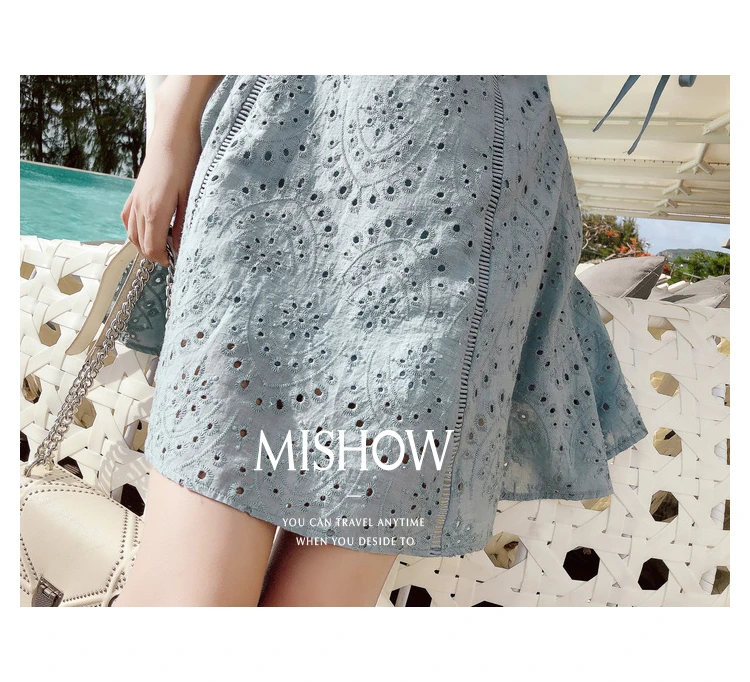 Mishow Кружевное платье MX18B1255