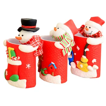 

Korean Version Of The Santa Claus Snowman Doll Doll Pen Holder Children pencil holder kawaii gifts for good friends A30