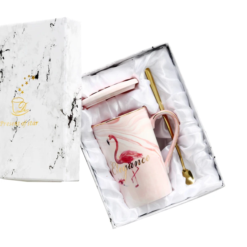 

Creative Ceramic Europe INS Flamingo Marble Coffee Mug Milk Tea Cup With Golden Spoon Golden Line Handle Lid Gift Box For Lover